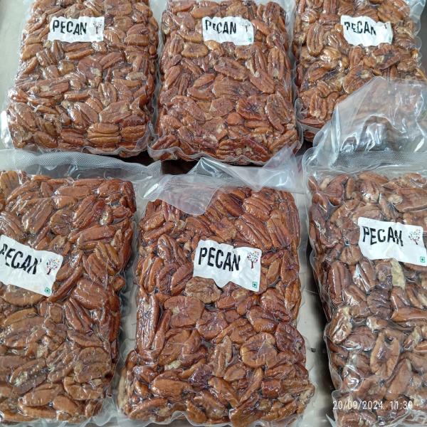 Pecan nut